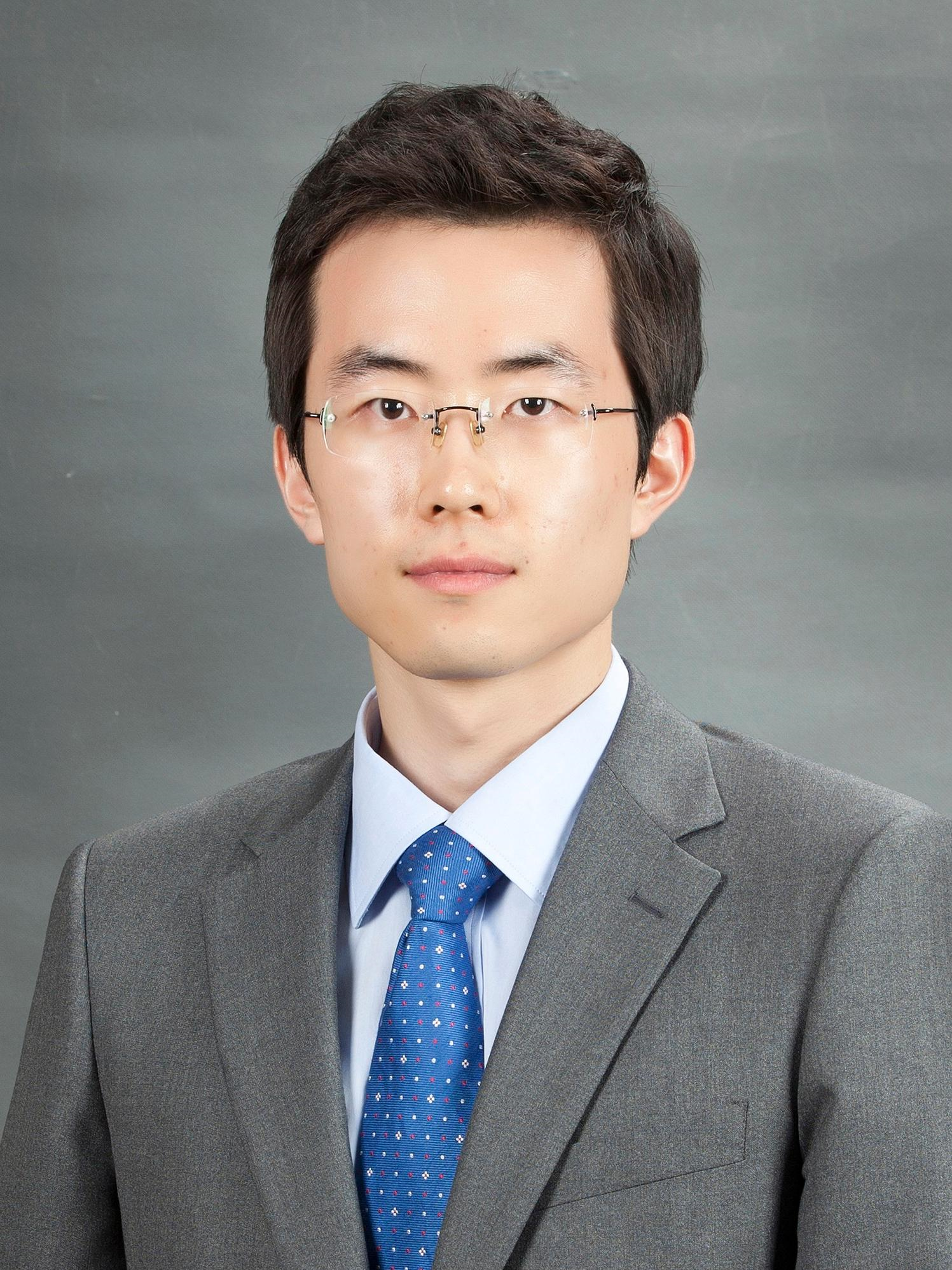 김태우